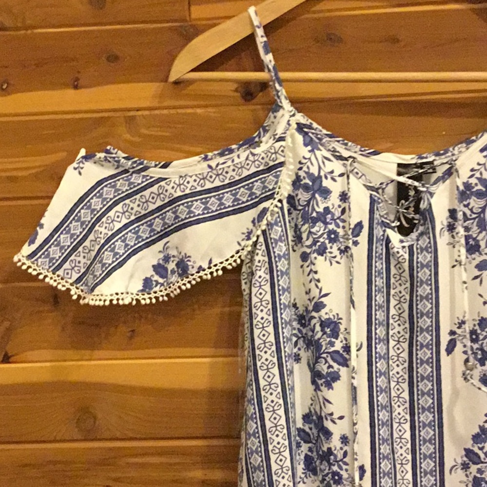 Dress - Picture 2 of 4